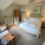 Bed & Breakfast The Woodlands 3*