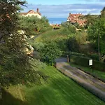 Bed & Breakfast The Woodlands 3*